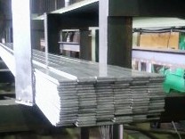鉄（スチール）フラットバー販売｜黒・白・磨・S45C・HFB - 関根鋼管 